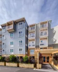 Rockland Harbor Hotel