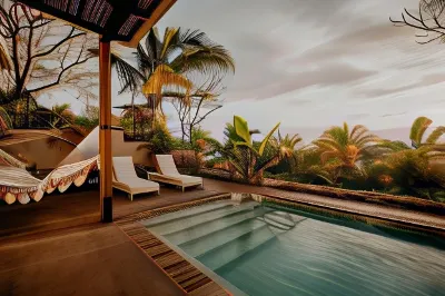 Sansara Surf Yoga & Resort Hotels near Playa Cambutal