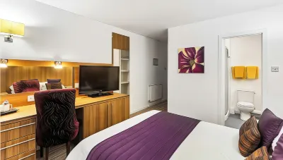 Magnuson Hotel Sandy Lodge Newquay Các khách sạn gần Belushi's