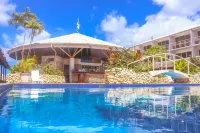 The Melanesian Port Vila - Pools