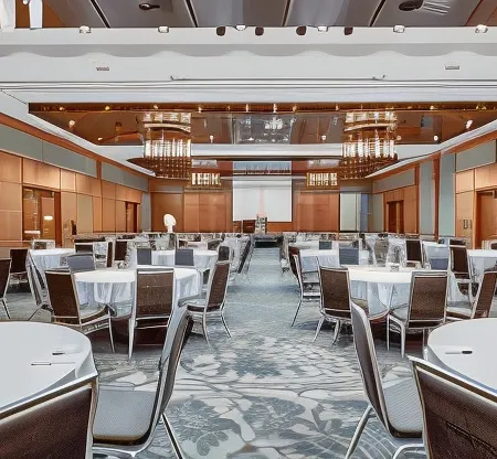 Hotel Mortagne Отели рядом с достопримечательностью «Улица Шербрук»