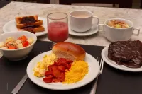 ريد أندراد لوكسور هوتل فنادق في تيريسينا