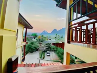 Vang Vieng Hana Riverside Hotel