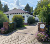 B&B Dressings Traumgarten Hotels in Kaiserslautern