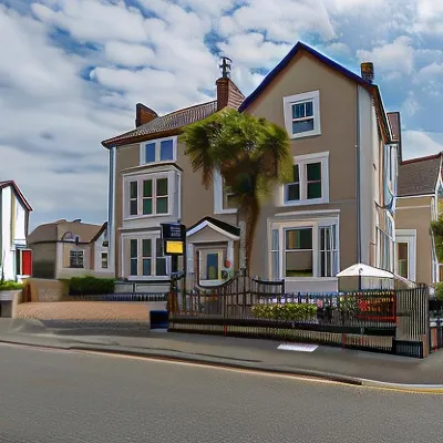 Lansdowne House with Private Car Park Hotels near Great Orme