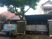 Homestay KenzieFaiz Hotels in Harjamukti