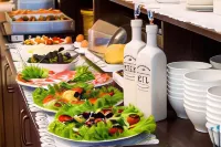 アッパー ルーム ホテル クアフュルステンダム - 朝食