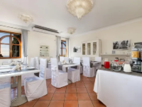 ヘルクラネウム エルコラーノのホテル