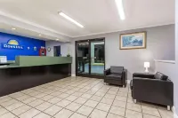 Days Inn by Wyndham Lugoff Hotel a Camden