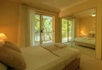 Bila Vista Kirra Beachside Apartments Hotels in Tweed Heads West