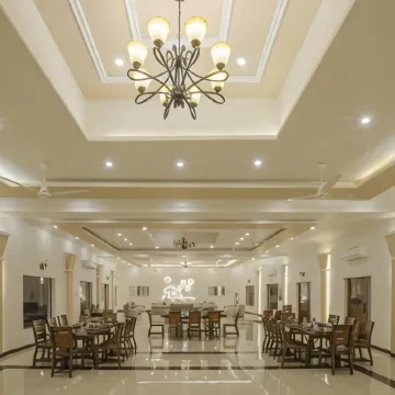 Tuli Veer Bagh Resort Turia