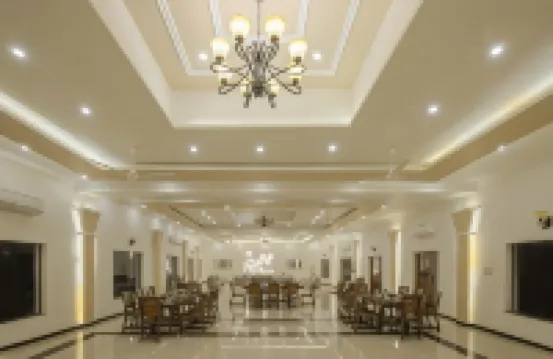 Tuli Veer Bagh Resort Turia