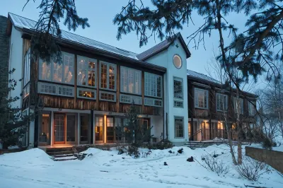 Glasbern Hotels in Weisenberg Township