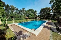 The Zen Villas Resort - Pools