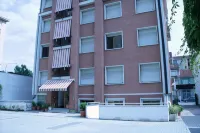 Hotel Giada Hotel in zona Chiesa Parrocchiale dei Santi Apostoli