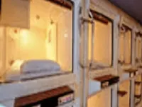 Capsule Hotel Kobe Sannomiya (Male Only) Hotéis em Cobe