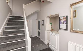 Ascot Grange Hotel - Voujon Resturant