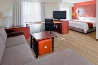 Residence Inn Canton Hotel di Plain Township