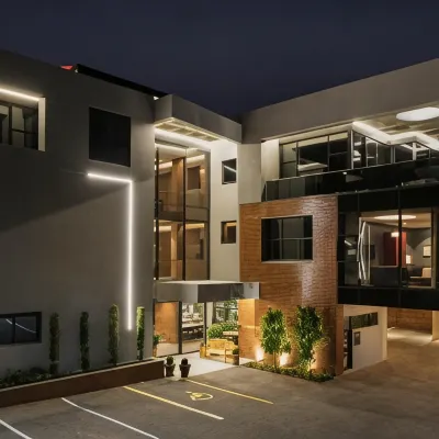 Home Suite Hotels Rosebank Hotels near Killarney Mall