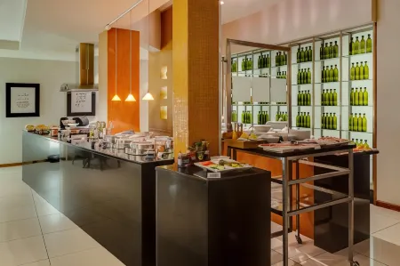 The Oasis Отели в г. Benede Oranje