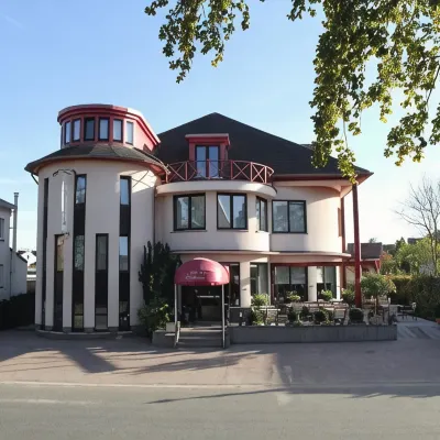 Hotel Limburgia Hotels near Heugum