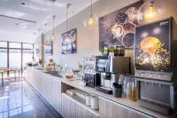 Hotel am Park - Breakfast