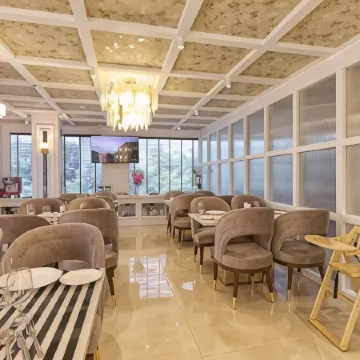 Hotel Royal 9
