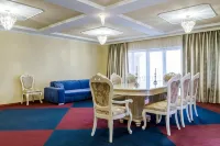 Zeeshtern Hotel