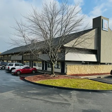 Motel 6 Cedar Rapids, IA