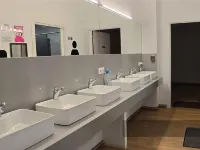 艾奧拉旅舍 鄰近阿约拉的酒店