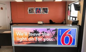 Motel 6 Westley, CA