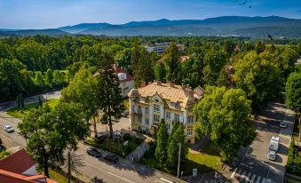 Hotel Bella