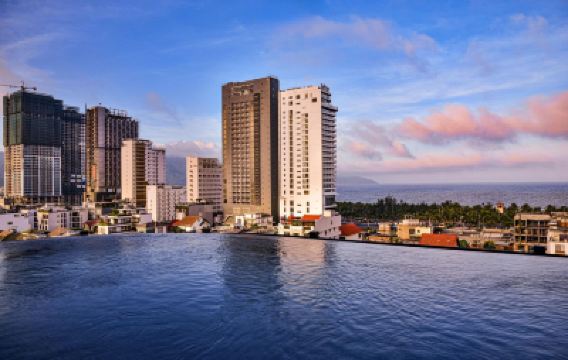 Surroundings Hotel Del Luna Photo