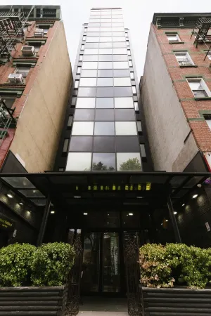 Hotel Richland LES Отели рядом с достопримечательностью «St Augustine's Episcopal Church»