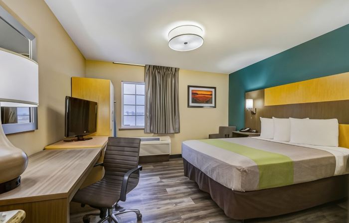 Studio 6 Lenexa, KS - Overland Park
