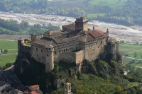 B&B San Giorgio Các khách sạn gần Abbazia benedettina di S. Maria della Neve di Torrechiara