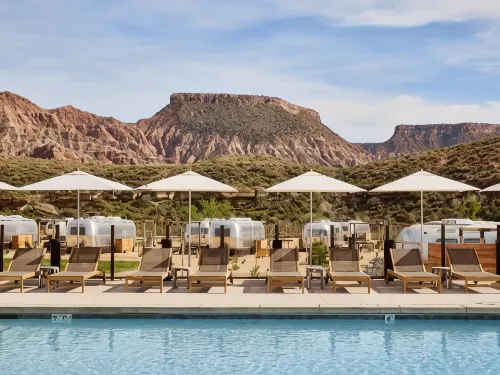 AutoCamp Zion - Pools