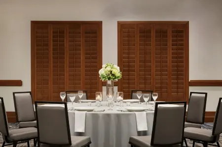 Embassy Suites by Hilton Grapevine DFW Airport North