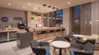 Holiday Inn Express & Suites Potsdam