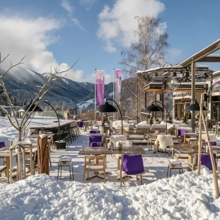 Holzhotel Forsthofalm