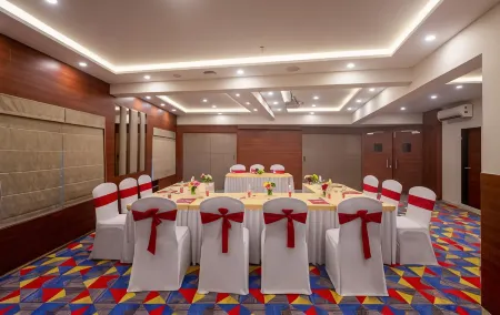 Lords Eco Inn Rajkot Shapar Отели в г. Раджкот