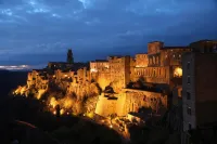 L'Altro Sapore Rooms Hotels in Pitigliano