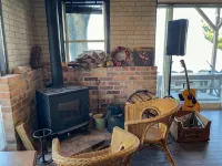 Biwa-Lakeside Cottage B B Dylan فنادق في أوتسو