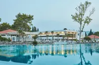 Azul Beach Resort Montenegro - Pools