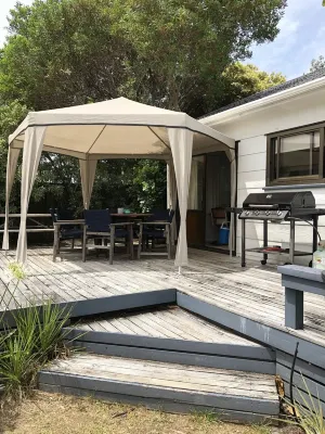Pauanui Beach House. Hotels in der Nähe von Children's Playground