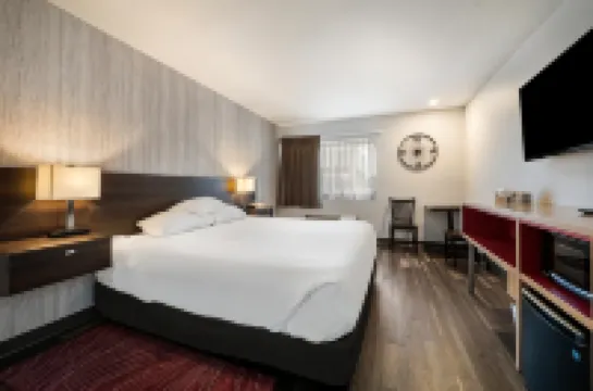 Red Lion Inn & Suites Ontario