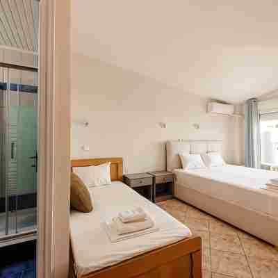 Hotel Marialena Rooms