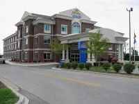 Holiday Inn Express & Suites Frankfort