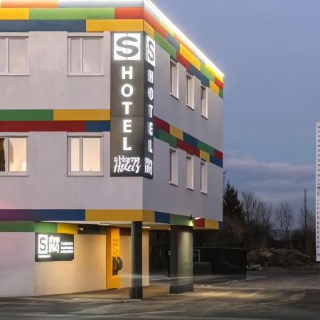 Shome Hotel Graz I Self Check-in I Free Parking