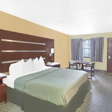 Days Inn by Wyndham Fayetteville